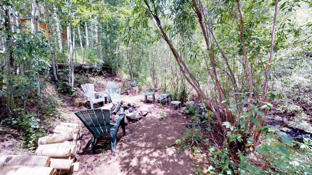 Cabin By The Creek With High Speed Wifi Red River Εξωτερικό φωτογραφία