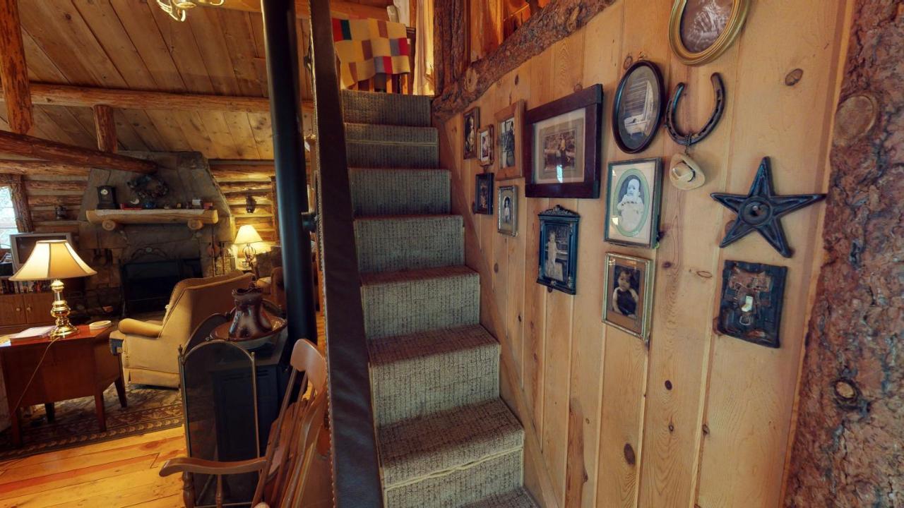 Cabin By The Creek With High Speed Wifi Red River Εξωτερικό φωτογραφία